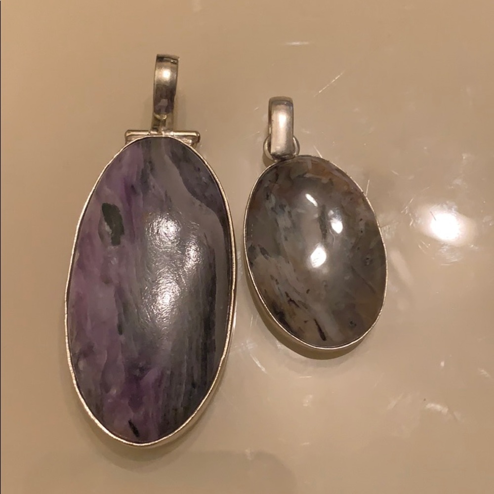 ♠️♣️♣️💵lot of two silver pendants gift wi purc